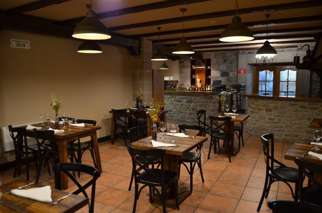Hostal Ameztia Doneztebe Esterno foto